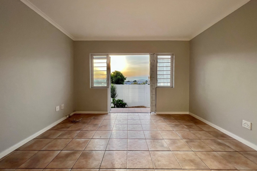 To Let 2 Bedroom Property for Rent in Blouberg Sands Western Cape